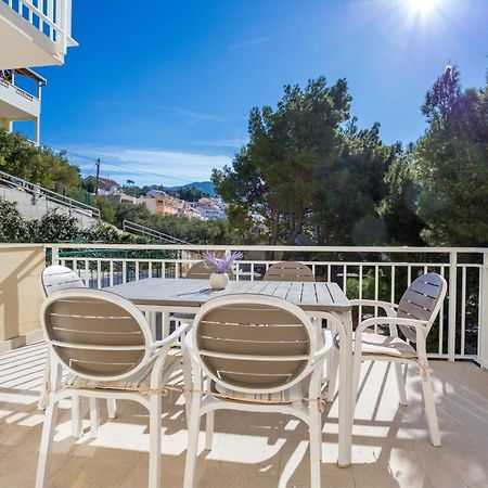 Apartments By The Sea Duce, Omis - 946 Екстер'єр фото