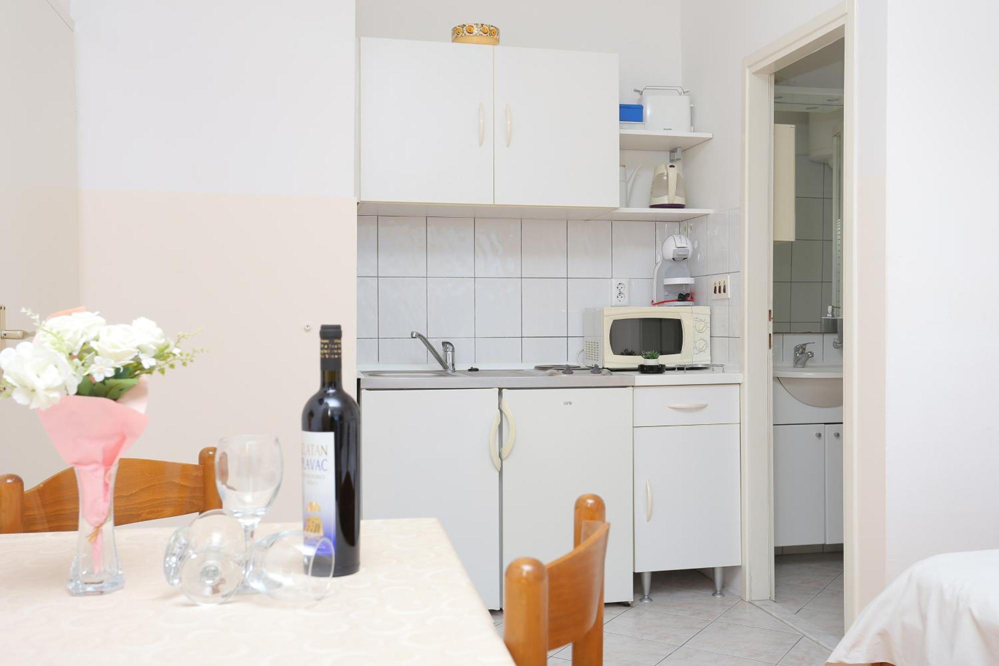 Apartments By The Sea Duce, Omis - 946 Екстер'єр фото
