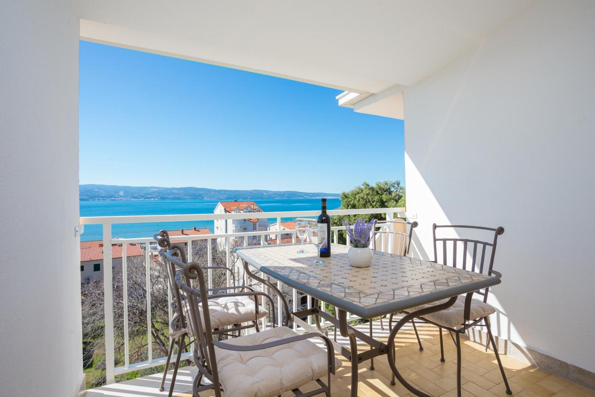 Apartments By The Sea Duce, Omis - 946 Екстер'єр фото