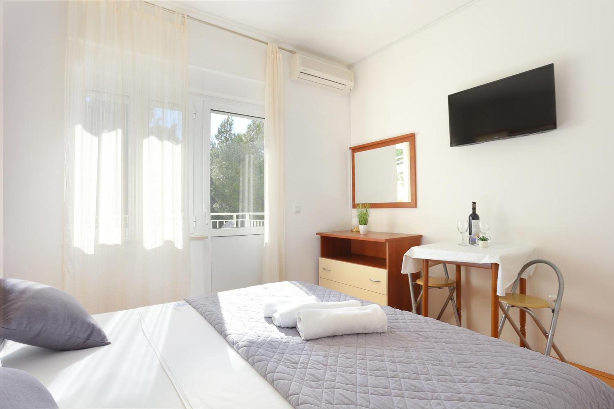 Apartments By The Sea Duce, Omis - 946 Номер фото